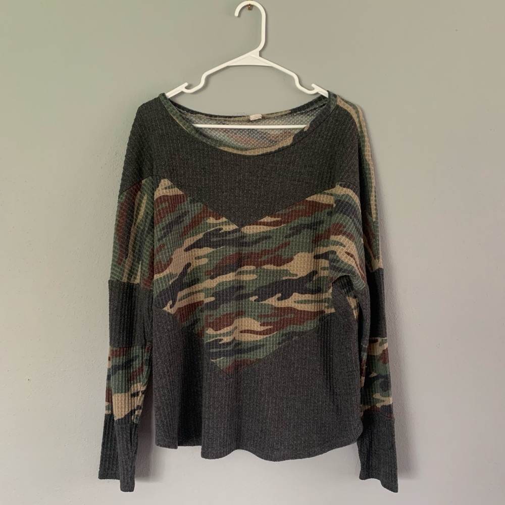 L Camo Long Sleeve